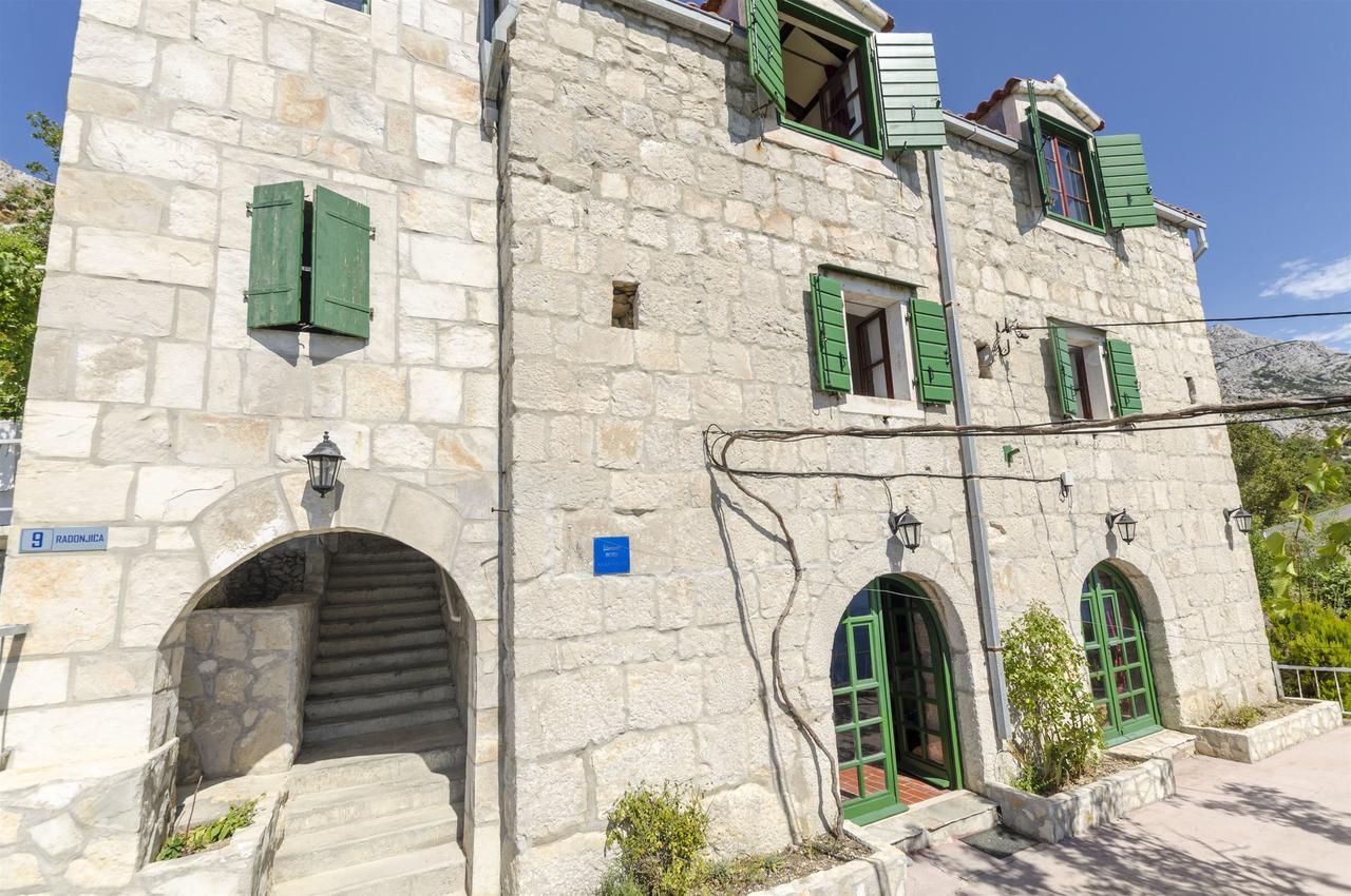 Apartment Boris Gornja Brela Екстер'єр фото