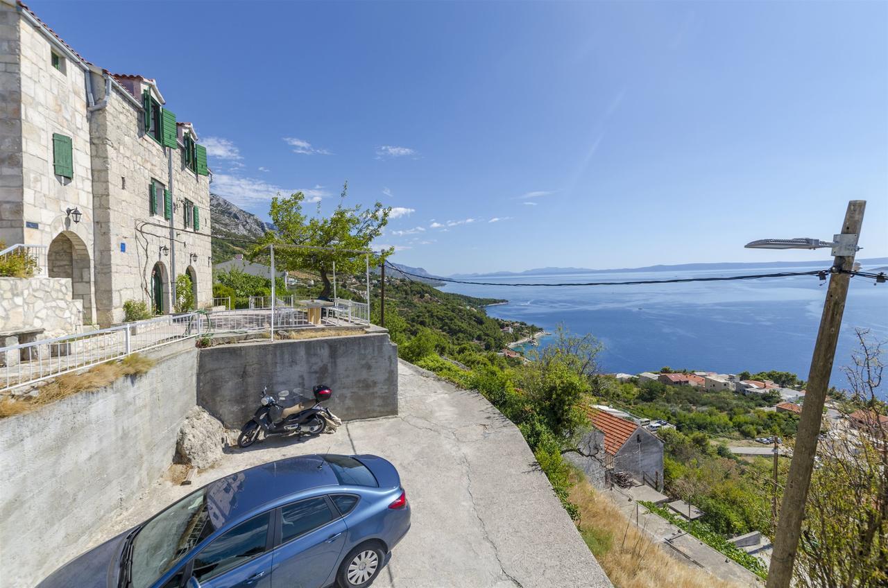 Apartment Boris Gornja Brela Екстер'єр фото